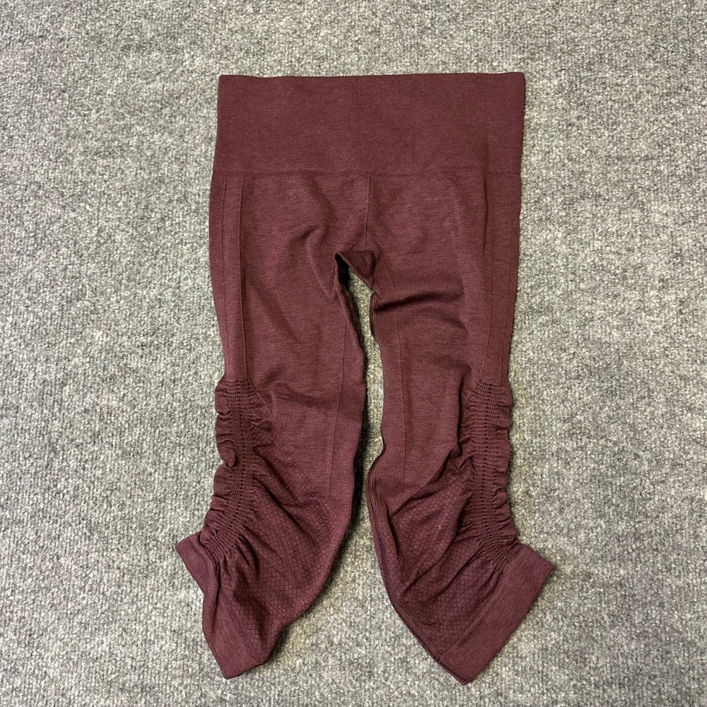 Lululemon Leggings Womens Size 4 Maroon Ebb to Street Ruched Crop Athletic Yoga